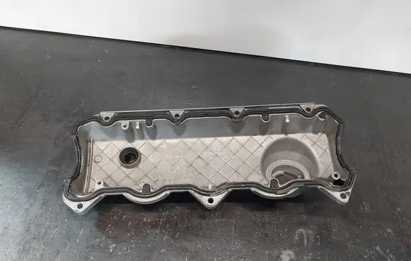 Skoda Fabia Mk1 (6Y) Rocker cam cover 038103475D 038103469