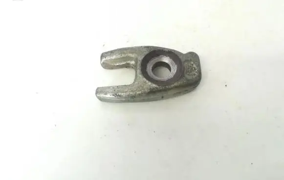 Renault Scenic III - Grand scenic III Fuel Injector clamp holder