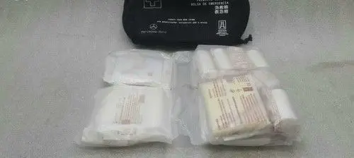 Mercedes-Benz A W176 First aid kit