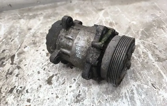 Volkswagen Bora Air conditioning (A/C) compressor (pump) 1J0820803K SD7V16
