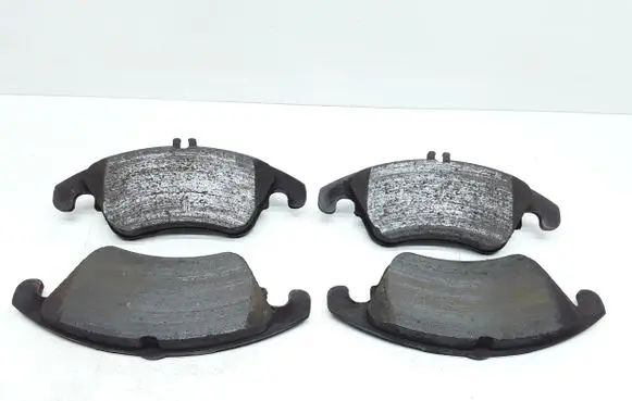 Mercedes-Benz E C207 W207 Brake pads (front) 