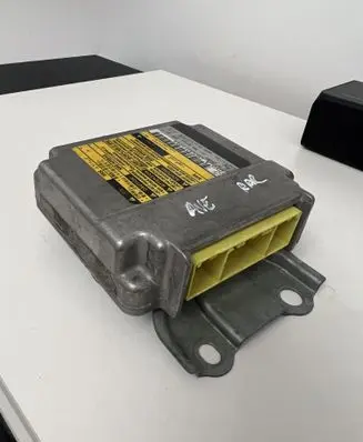Toyota Avensis T220 Airbag control unit/module 8917005060