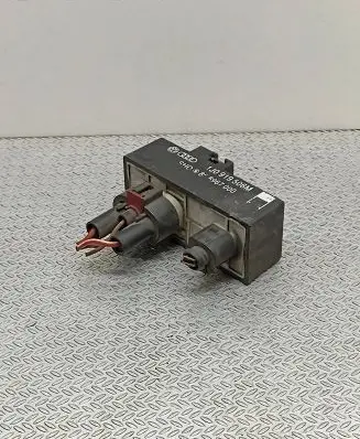 Volkswagen Polo Coolant fan relay 1J0919506M 868967000