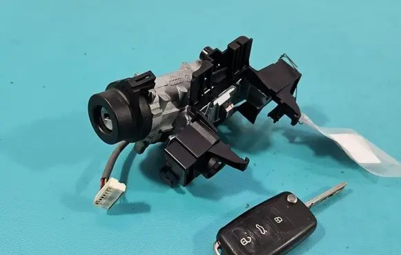 Volkswagen Golf VI Ignition lock 1K0905851B IMPRK1520689