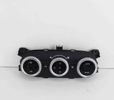Fiat 500L Interior fan control switch A83041900 07356139550