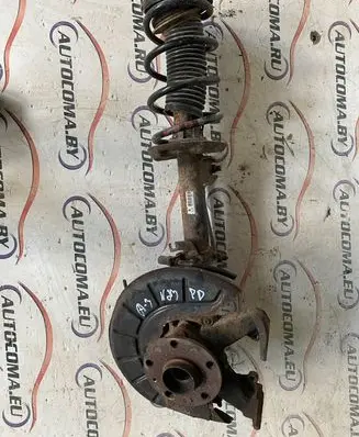 Audi A3 S3 8P Front wheel hub 1K0413031