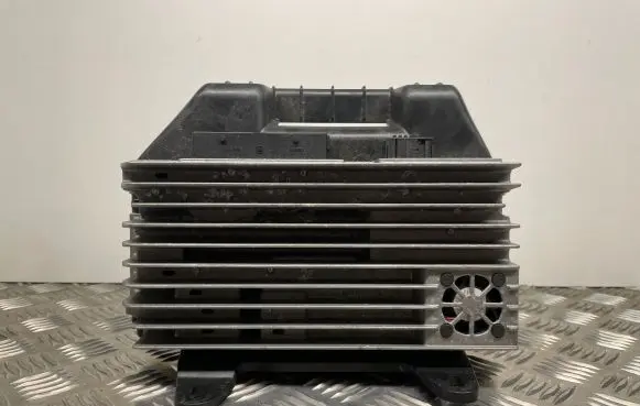 Audi A5 8T 8F Sound amplifier 8T0035223AN 8T0035223AK