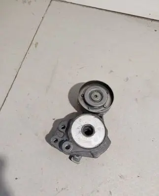 Volkswagen Golf VI Generator/alternator belt tensioner 03C145299J