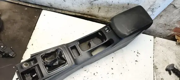 Mitsubishi Lancer X Center console 8011A219ZZ