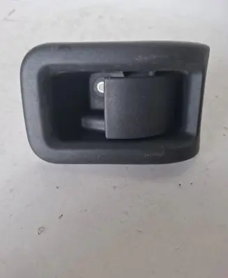 Volvo XC70 Engine bonnet (hood) release handle 30779851