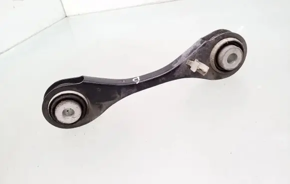 BMW X3 G01 Rear control arm 6871007 6871006