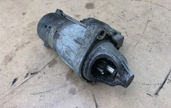 BMW 3 E46 Starter motor 7787354 12417787354