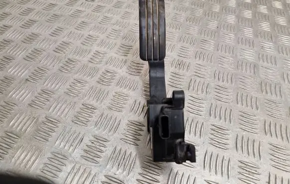 Fiat Talento Accelerator throttle pedal 180020024R