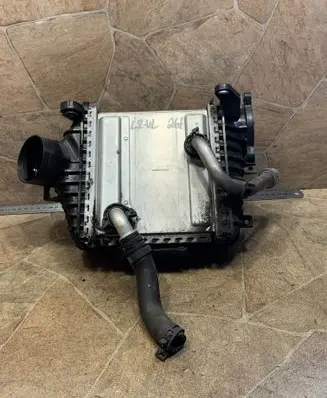 Mercedes-Benz E W213 Intercooler radiator A6540900100