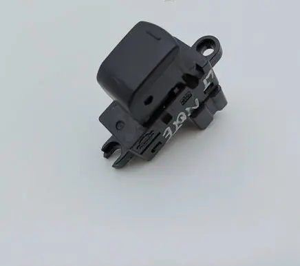 Nissan Note (E11) Electric window control switch 25411ED00A