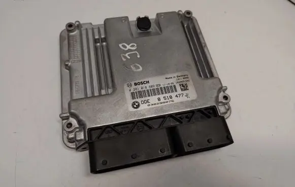 BMW 5 F10 F11 Engine control unit/module 8518477 13618518477 13618576333