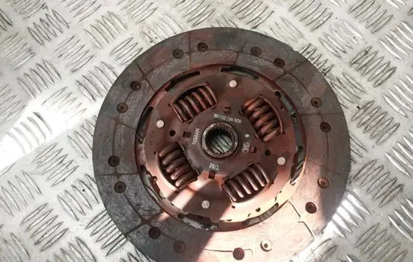 Nissan Almera N16 Clutch pressure plate 30100BN300