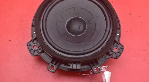Hyundai Ioniq Subwoofer speaker 96340-G1000