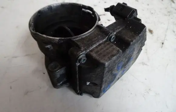 Skoda Octavia Mk2 (1Z) Throttle valve 03G128063