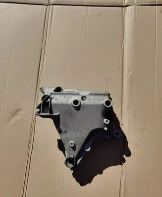 Volkswagen Golf VII Engine mounting bracket 05E199275G