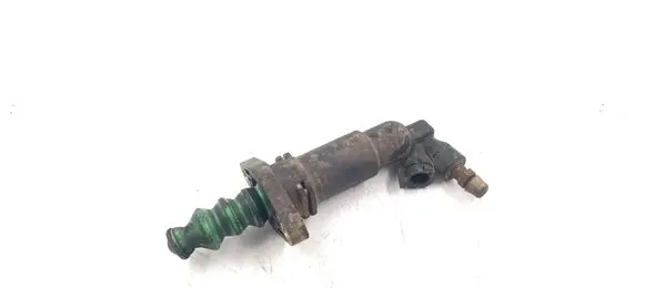 Clutch master cylinder
