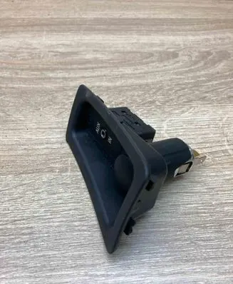 BMW 3 E90 E91 AUX in-socket connector 6930561 9110410