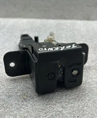 KIA Sorento Tailgate/trunk/boot lock/catch/latch