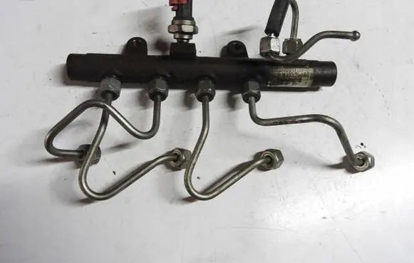 Nissan Qashqai Fuel main line pipe 8200296867