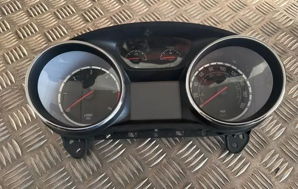 Opel Astra K Speedometer (instrument cluster) 39060518 600775881 7110500000000X