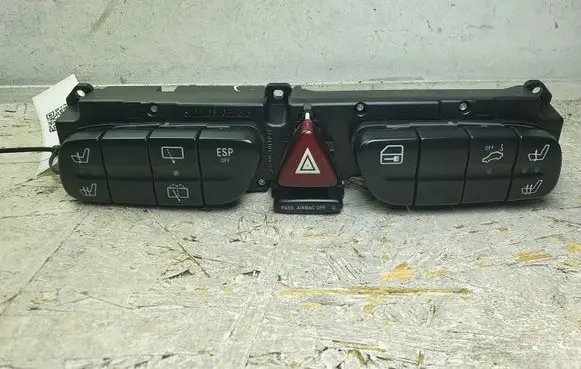 Mercedes-Benz C W203 Hazard light switch 2038219879
