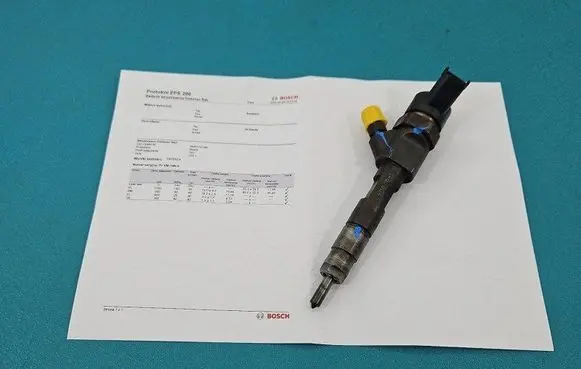 Opel Vivaro Fuel injector 0445110146 IMPRK1465604