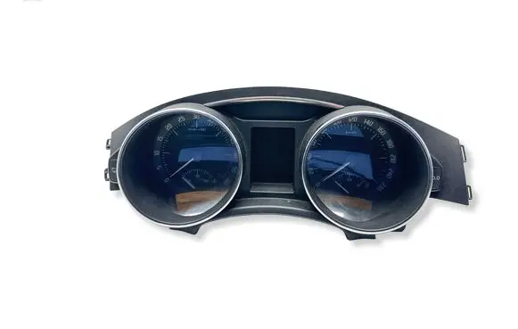 Skoda Superb B6 (3T) Speedometer (instrument cluster) 3T1920841H VD104810 1152506991