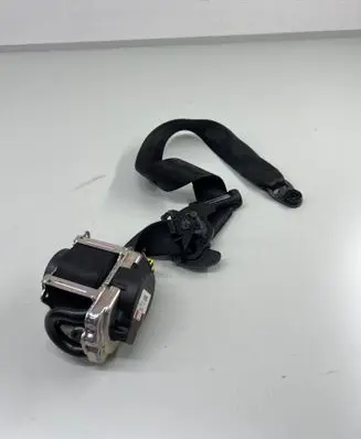 Jaguar F-Pace Front seatbelt Hk83611b09