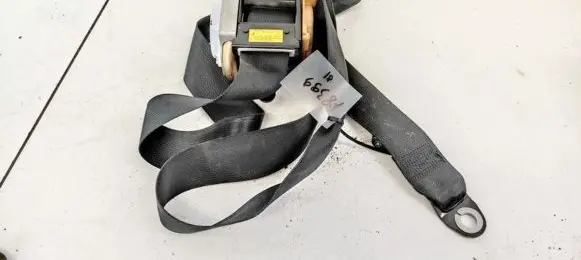 Toyota Avensis T250 Front seatbelt 7322005050 73220-05050