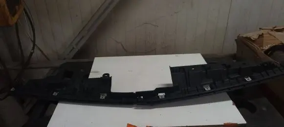 Renault Koleos I Top upper radiator support slam panel 623925818R