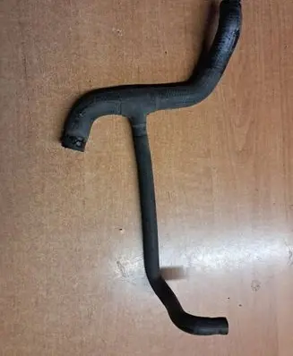 Mercedes-Benz E W124 Engine coolant pipe/hose 1248329494