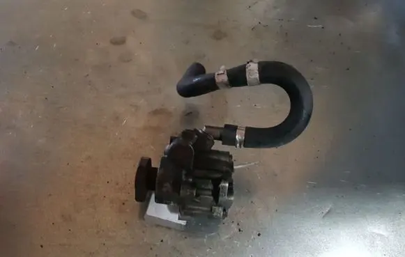 Ford Galaxy Power steering pump