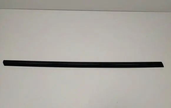Land Rover Range Rover L405 Rear side glass trim 