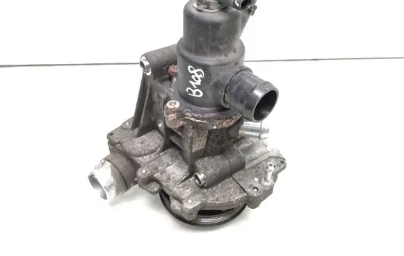 Mercedes-Benz A W176 Water pump A6512000501 A6512000715