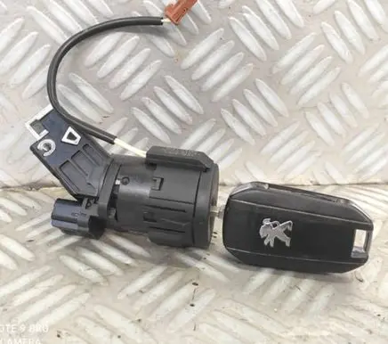 Peugeot 3008 I Ignition lock 9663123380