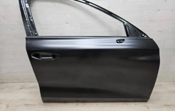 Audi A3 8Y Front door 8Y0831052A 8Y0831124