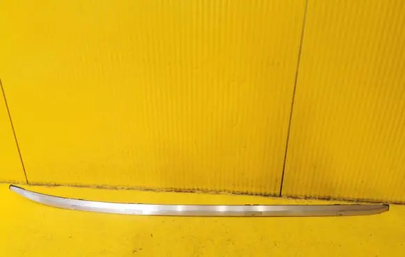 Roof bar rail