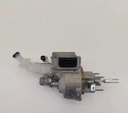 Master brake cylinder