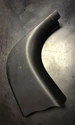 Foot area side trim