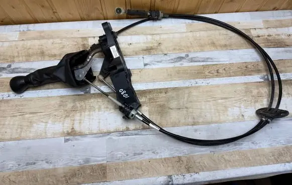 Mazda 2 Gear shifter/selector 3S6R7C453AE H248X