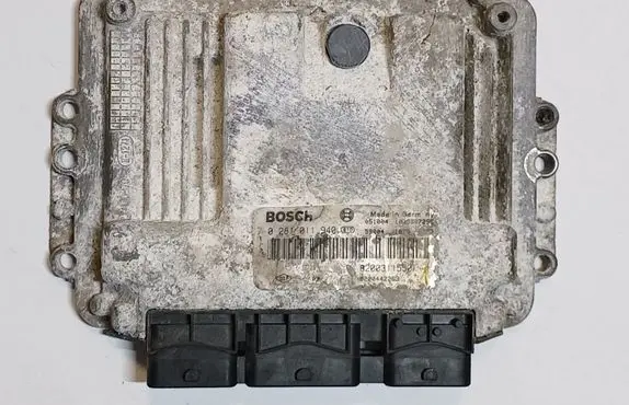 Renault Master II Engine control unit/module 0281011940 8200311550