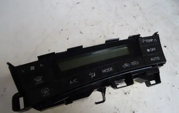 Toyota Prius (XW30) Climate control unit 75D725RH