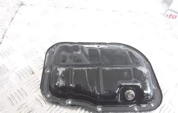 Toyota Verso Oil sump