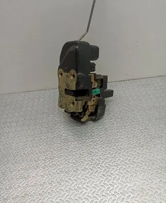 Jeep Grand Cherokee (WJ) Front door lock