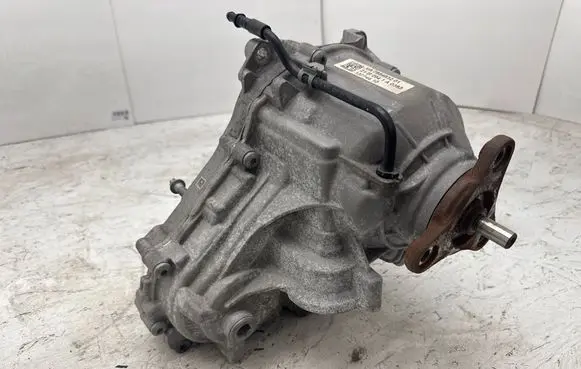 BMW M4 G82 G83 Gearbox transfer box case 788483201